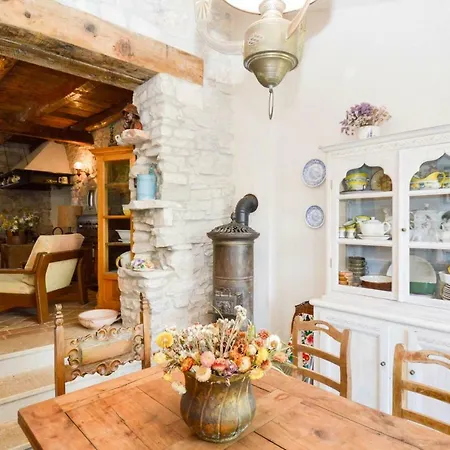 In - Istrien 8962 Tatil Evi *